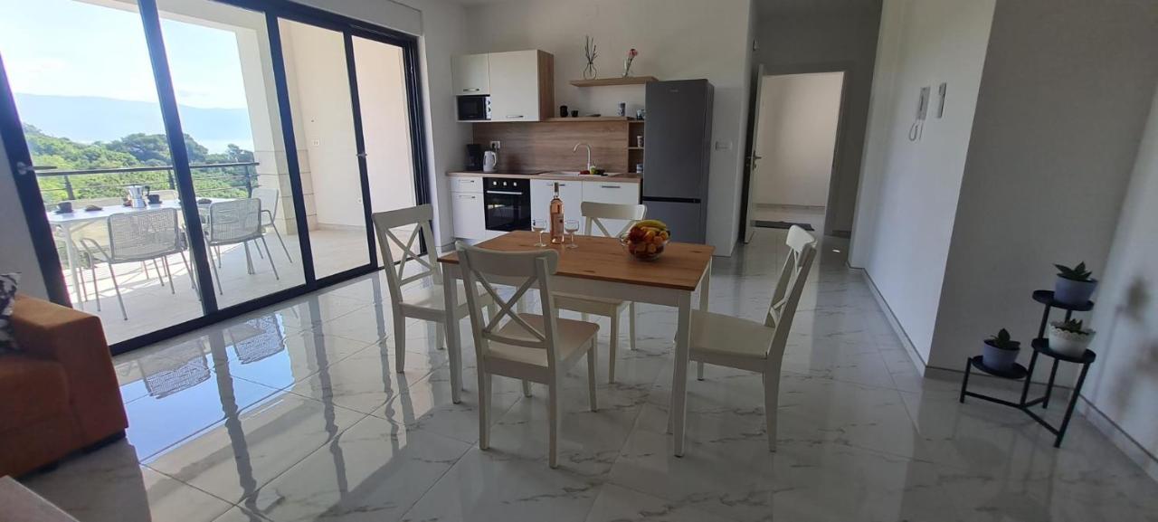 Apartmani Mariosa Vrbnik Exterior foto