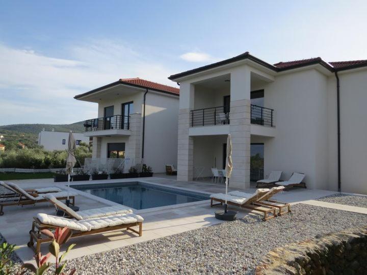 Apartmani Mariosa Vrbnik Exterior foto